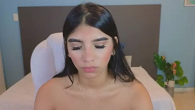 maiaa ruiz online show from February 12, 2025, 1:37 pm