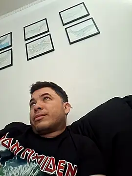 Victorjose3030 online show from October 22, 2025, 5:13 pm