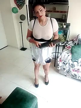 gisellcarter online show from April 7, 2026, 2:06 pm