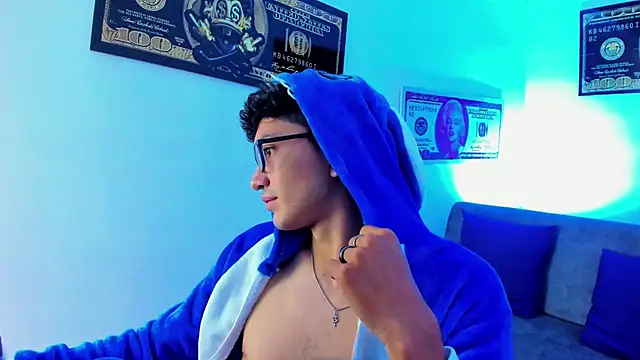 TylerWhite  online show from January 24, 2025, 3:00 am