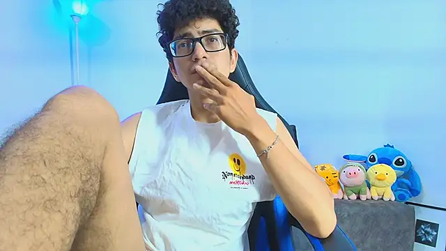 TylerWhite  online show from September 30, 2025, 5:12 am