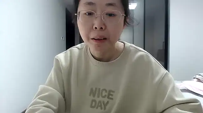 Snapshot of sonyx chatting on January 7, 2025, 6:24 pm sonyx online show from January 7, 2025, 6:24 pm