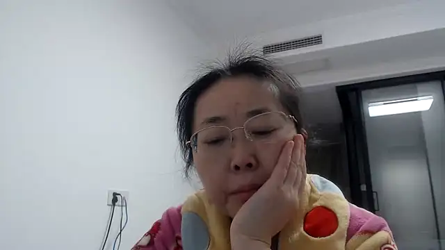 Snapshot of sonyx chatting on February 11, 2025, 6:44 pm sonyx online show from February 11, 2025, 6:44 pm