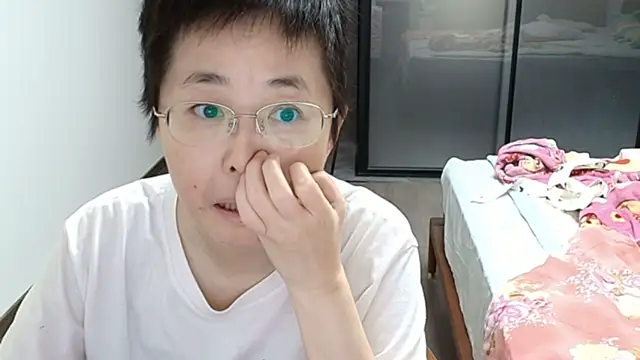 Snapshot of sonyx chatting on October 18, 2025, 3:24 pm sonyx online show from October 18, 2025, 3:24 pm