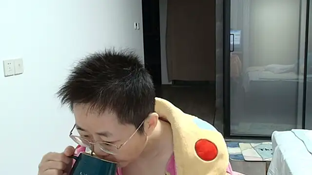 Snapshot of sonyx chatting on November 12, 2025, 3:12 pm sonyx online show from November 12, 2025, 3:12 pm