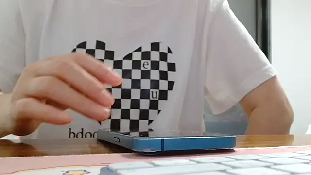 sonyx online show from April 13, 2026, 3:06 pm