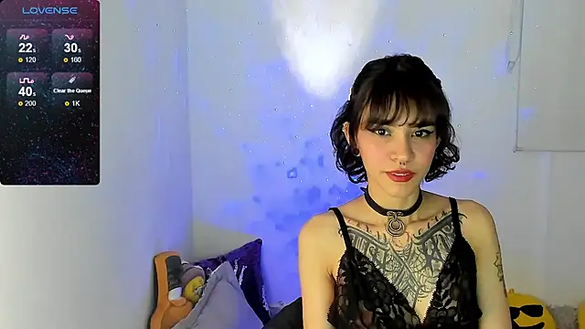 Snapshot of Badxbitch chatting on December 3, 2024, 6:26 am Badxbitch online show from December 3, 2024, 6:26 am