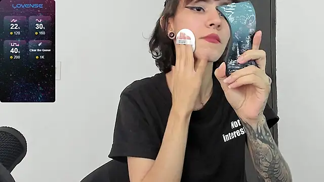 Snapshot of Badxbitch chatting on December 10, 2024, 1:00 am Badxbitch online show from December 10, 2024, 1:00 am