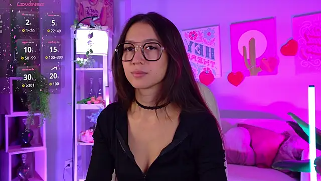 Snapshot of LanaBaker chatting on April 2, 2026, 2:42 am LanaBaker online show from April 2, 2026, 2:42 am