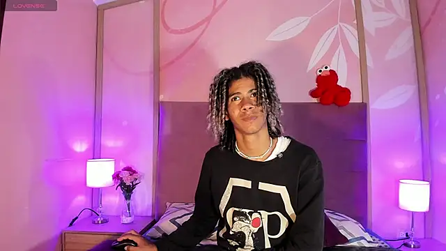 Maxim-Walker online show from February 4, 2025, 3:00 am