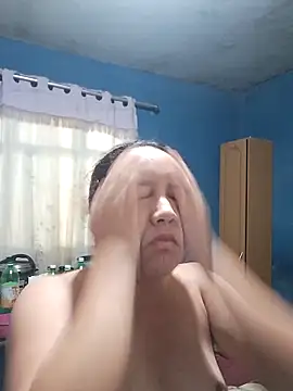 Snapshot of vulgovic_ chatting on September 20, 2025, 7:42 am vulgovic online show from September 20, 2025, 7:42 am