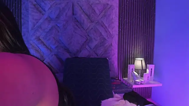 CANDYGABYY online show from February 10, 2026, 3:32 am