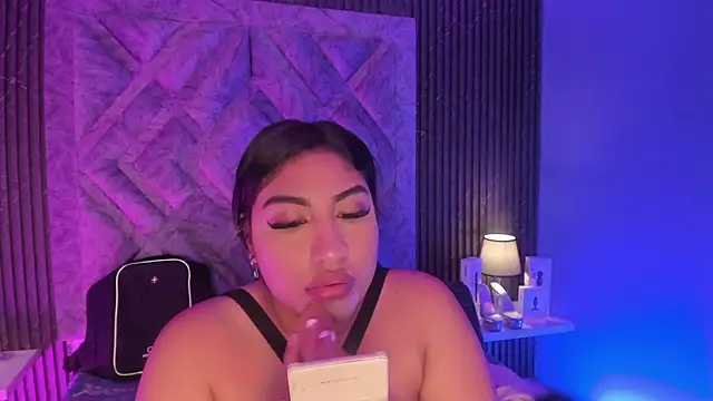 CANDYGABYY online show from February 17, 2026, 4:09 am