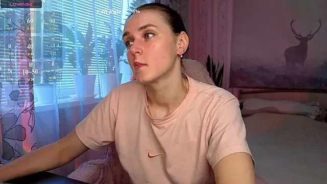 Bella  Swoon online show from June 2, 2026, 4:36 am