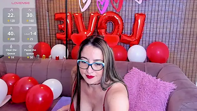 ariana cross online show from February 14, 2025, 12:47 pm