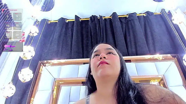 Snapshot of RileySweett chatting on February 8, 2026, 11:46 am RileySweett online show from February 8, 2026, 11:46 am