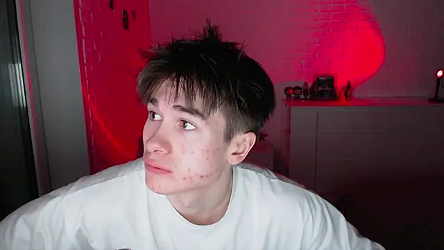 MarkusDean online show from November 22, 2025, 6:18 pm