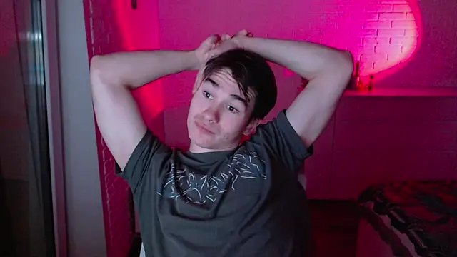 MarkusDean online show from December 18, 2025, 12:44 pm