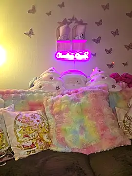 Snapshot of Chachou000 chatting on December 13, 2025, 7:53 pm Chachou000 online show from December 13, 2025, 7:53 pm