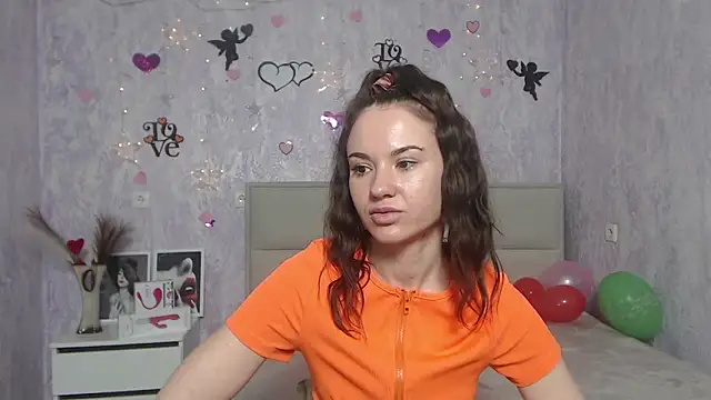 KaraCriegs online show from February 3, 2025, 9:50 pm