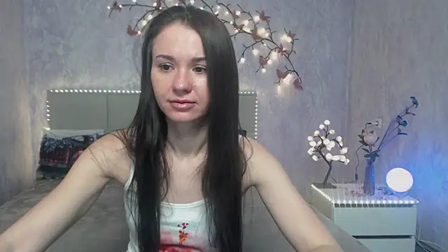 KaraCriegs online show from March 6, 2026, 6:48 pm