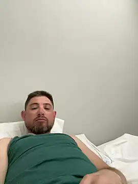 Snapshot of caliguy37 chatting on March 14, 2025, 3:58 pm caliguy37 online show from March 14, 2025, 3:58 pm