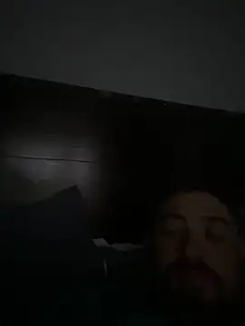 Snapshot of caliguy37 chatting on September 15, 2025, 3:28 am caliguy37 online show from September 15, 2025, 3:28 am