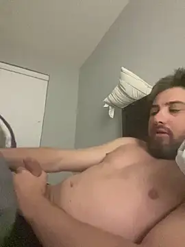 caliguy37 online show from February 11, 2026, 6:18 am