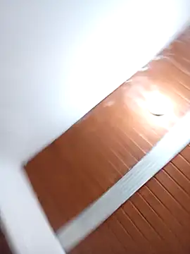 Iris love18 online show from November 27, 2025, 3:03 pm