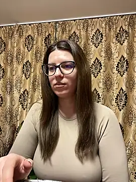 NadiraNoor online show from February 24, 2025, 8:36 pm