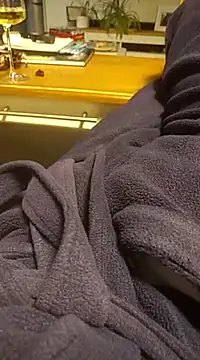 Snapshot of Fred_bo chatting on February 15, 2025, 11:14 pm Fred bo online show from February 15, 2025, 11:14 pm