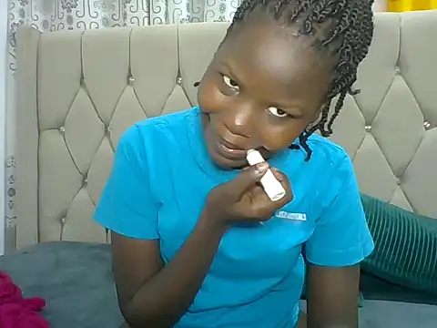 Creamy Hotpussy25 online show from November 21, 2025, 12:10 am