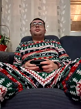 Snapshot of Javier_bear chatting on February 16, 2026, 10:17 pm Javier bear online show from February 16, 2026, 10:17 pm