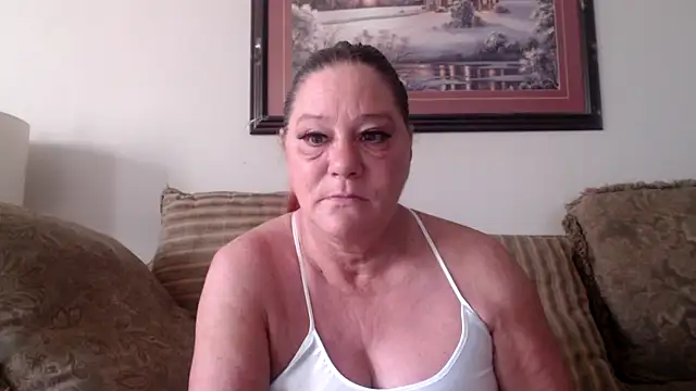 LexxiLeeds online show from May 18, 2026, 11:05 am
