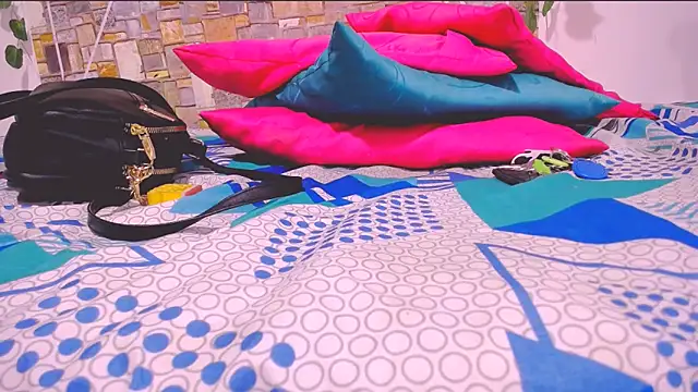 MaidenGame online show from April 20, 2026, 3:26 pm