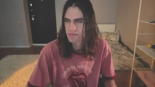 mollymila online show from April 20, 2026, 9:45 am