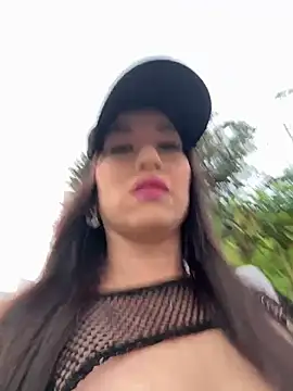 victoria cooper3 online show from February 10, 2026, 11:36 am