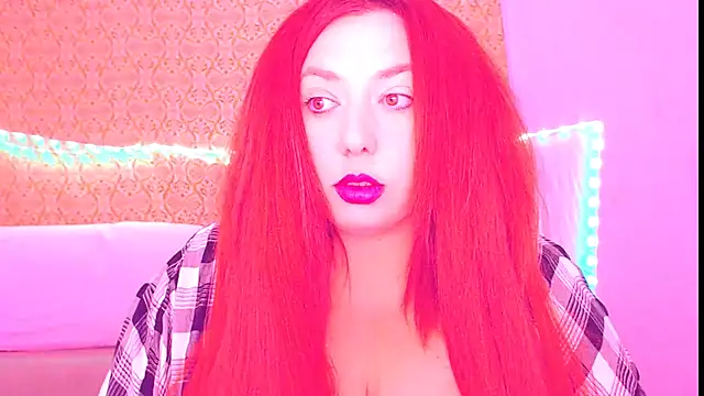 Snapshot of SecrettBela chatting on September 14, 2025, 10:25 am SecrettBela online show from September 14, 2025, 10:25 am