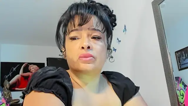 seleneh online show from March 4, 2026, 6:58 pm