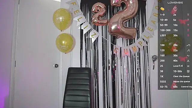 roselinedior online show from February 5, 2026, 2:33 pm