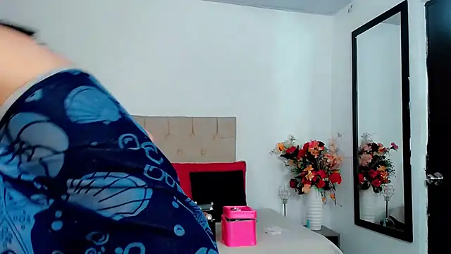 maria camilacms online show from October 23, 2025, 4:17 pm