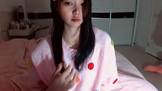 Snapshot of -Lucky_Girl chatting on February 22, 2026, 1:51 am -Lucky Girl online show from February 22, 2026, 1:51 am