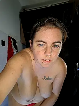 Jassiundich2 online show from November 30, 2025, 9:41 pm