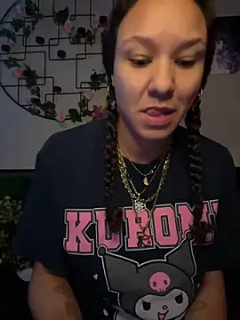 Snapshot of _Neeka_ chatting on February 15, 2026, 2:25 pm Neeka online show from February 15, 2026, 2:25 pm