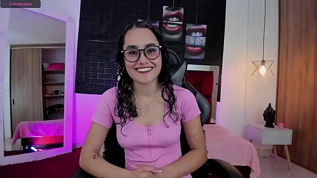 Snapshot of kathy1_sc chatting on February 17, 2025, 8:36 pm kathy1 sc online show from February 17, 2025, 8:36 pm