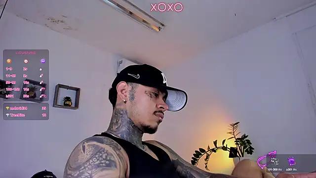 Snapshot of JordanSmiith_ chatting on February 7, 2025, 11:03 pm JordanSmiith online show from February 7, 2025, 11:03 pm