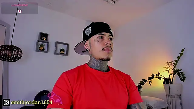 Snapshot of JordanSmiith_ chatting on March 4, 2025, 8:05 pm JordanSmiith online show from March 4, 2025, 8:05 pm