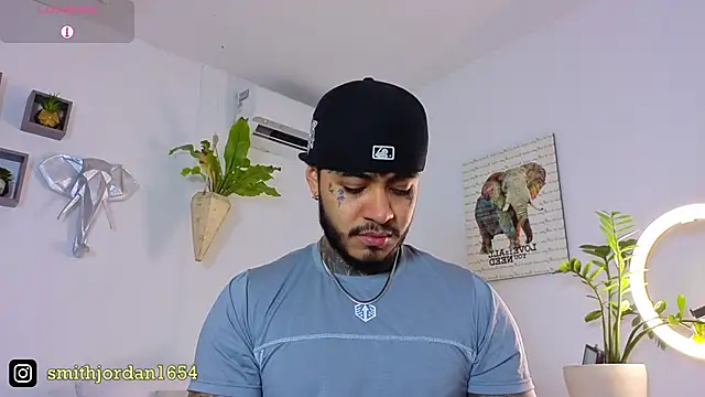 Snapshot of JordanSmiith_ chatting on September 17, 2025, 8:21 pm JordanSmiith online show from September 17, 2025, 8:21 pm