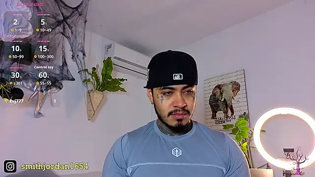 Snapshot of JordanSmiith_ chatting on October 22, 2025, 9:25 pm JordanSmiith online show from October 22, 2025, 9:25 pm