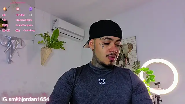 Snapshot of JordanSmiith_ chatting on December 1, 2025, 8:36 pm JordanSmiith online show from December 1, 2025, 8:36 pm